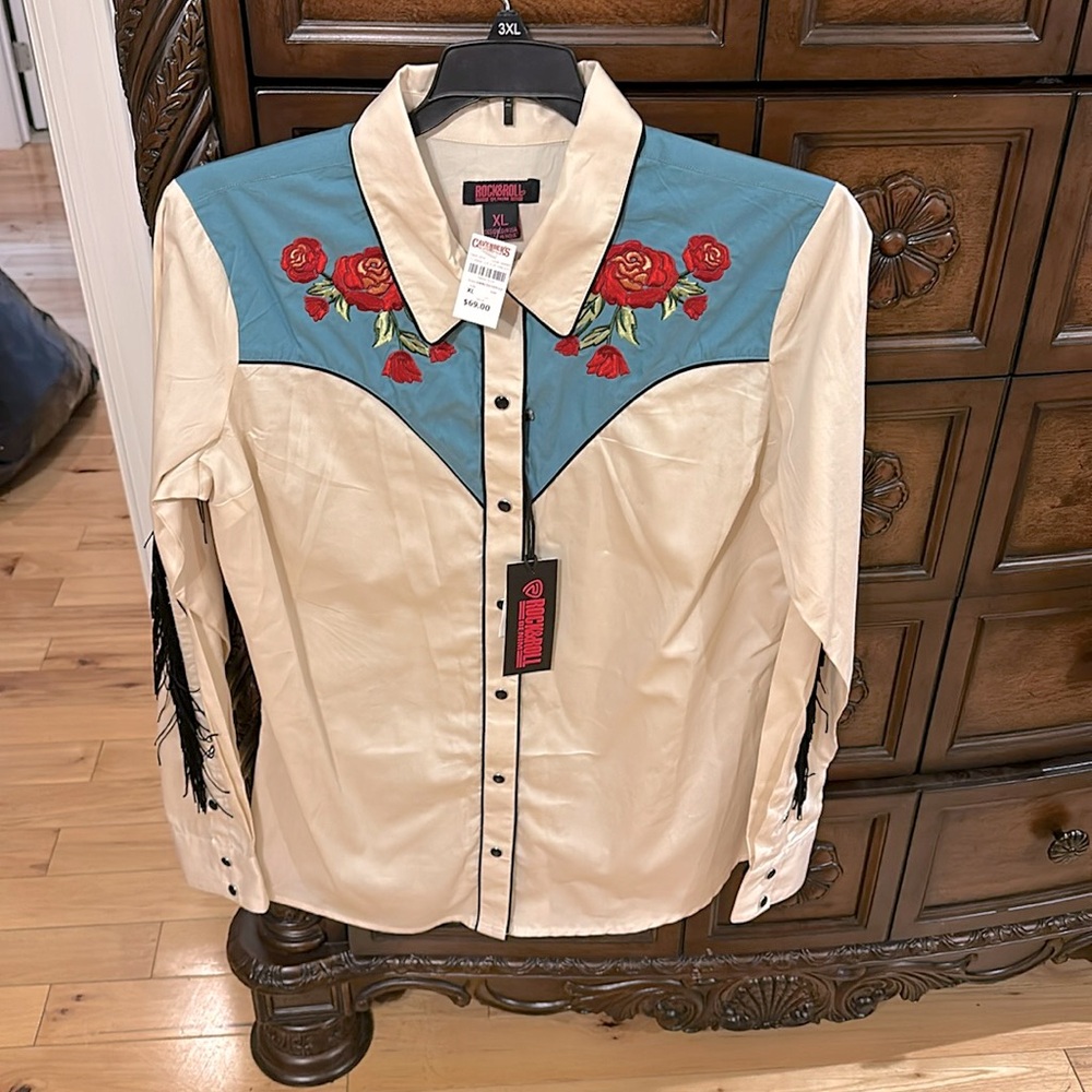 XL rock&roll denim Western top with fringe! NWT My loss is your gain!